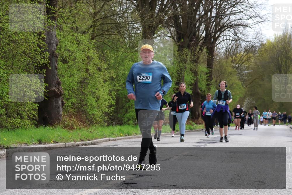 12.04.2026 - 45. Internationalen Wilhelmsburger Insellauf Yannick Fuchs http://msf.ph/oto/9497295 12.04.2026 13:09:15 Laufen 2290, 4708, 3667, 2153 meine-sportfotos.de