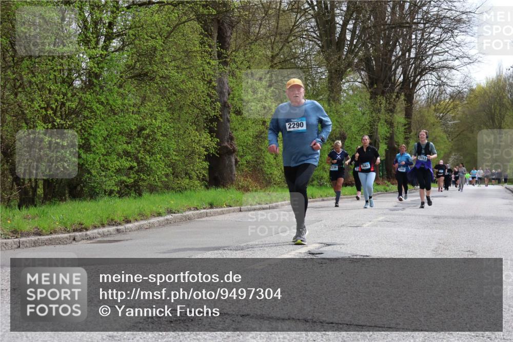 12.04.2026 - 45. Internationalen Wilhelmsburger Insellauf Yannick Fuchs http://msf.ph/oto/9497304 12.04.2026 13:09:16 Laufen 2290, 3336, 3667, 2153 meine-sportfotos.de