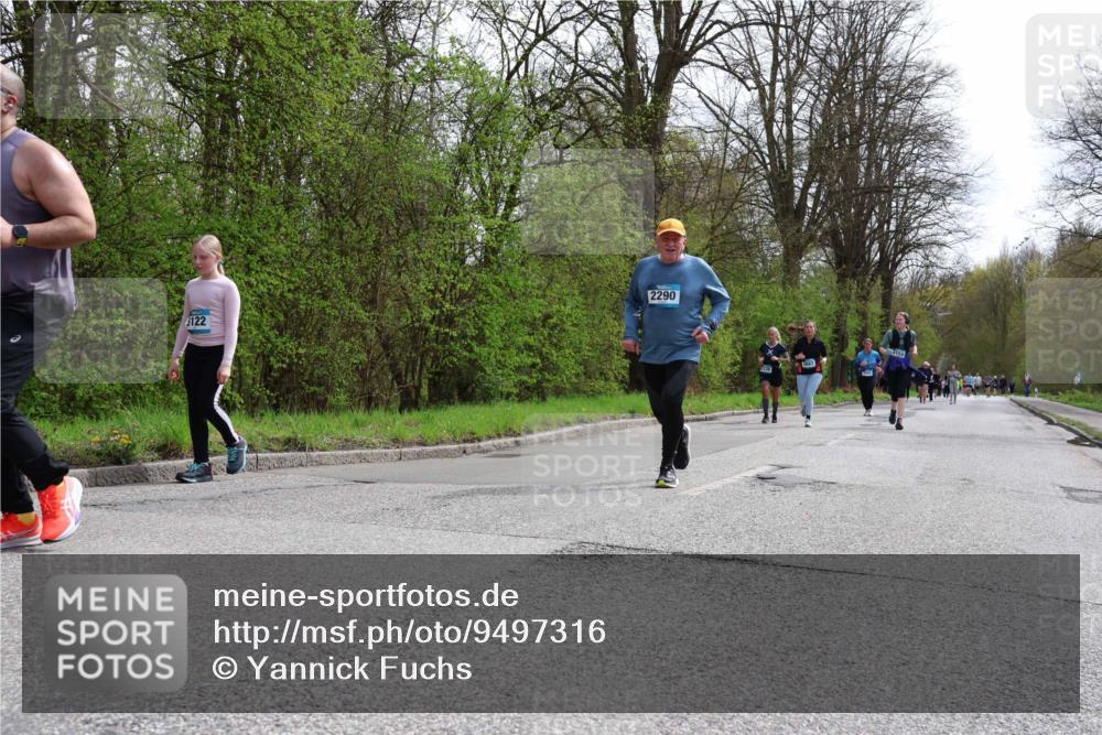 12.04.2026 - 45. Internationalen Wilhelmsburger Insellauf Yannick Fuchs http://msf.ph/oto/9497316 12.04.2026 13:09:17 Laufen 5122, 2290, 2153 meine-sportfotos.de