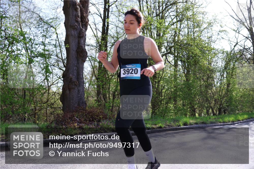 12.04.2026 - 45. Internationalen Wilhelmsburger Insellauf Yannick Fuchs http://msf.ph/oto/9497317 12.04.2026 10:54:33 Laufen 3920 meine-sportfotos.de