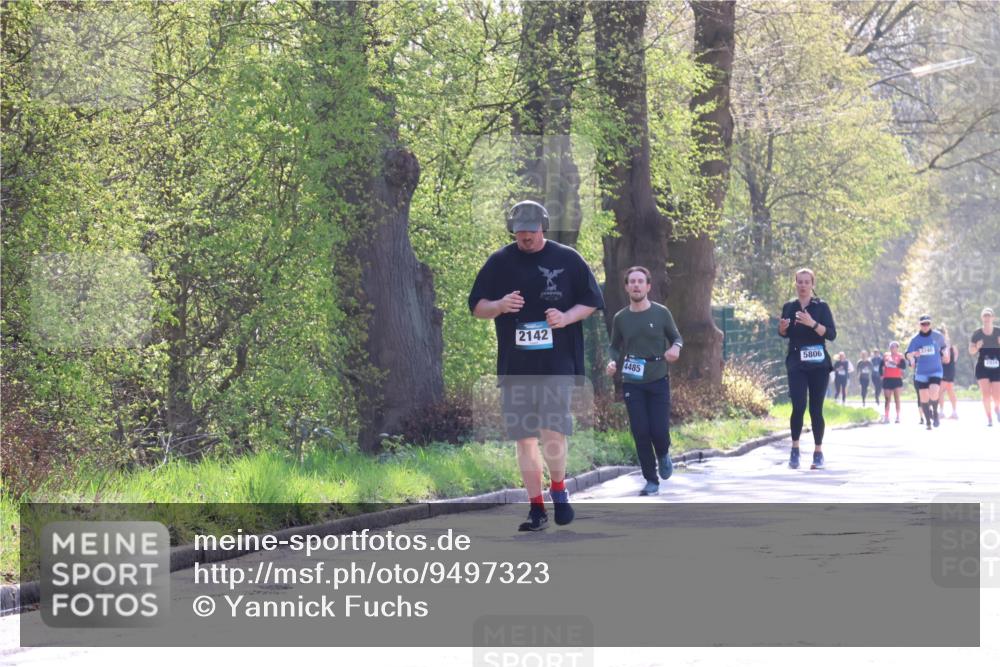 12.04.2026 - 45. Internationalen Wilhelmsburger Insellauf Yannick Fuchs http://msf.ph/oto/9497323 12.04.2026 10:54:35 Laufen 2142, 5806, 4485 meine-sportfotos.de