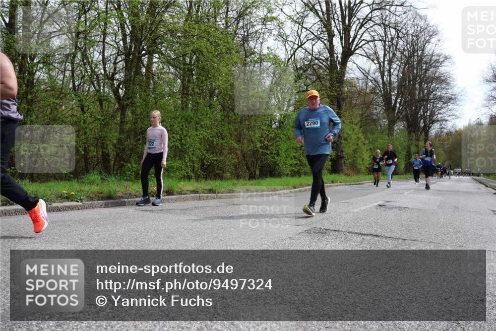 12.04.2026 - 45. Internationalen Wilhelmsburger Insellauf Yannick Fuchs http://msf.ph/oto/9497324 12.04.2026 13:09:18 Laufen 122, 2290 meine-sportfotos.de