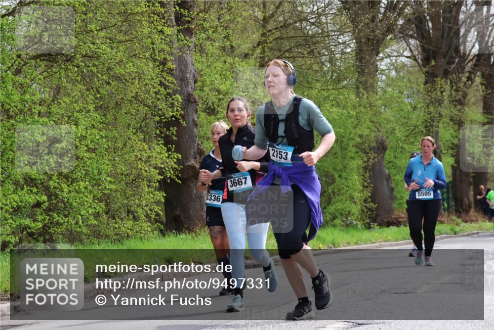 12.04.2026 - 45. Internationalen Wilhelmsburger Insellauf Yannick Fuchs http://msf.ph/oto/9497331 12.04.2026 13:09:19 Laufen 3336, 3667, 2153, 5505 meine-sportfotos.de