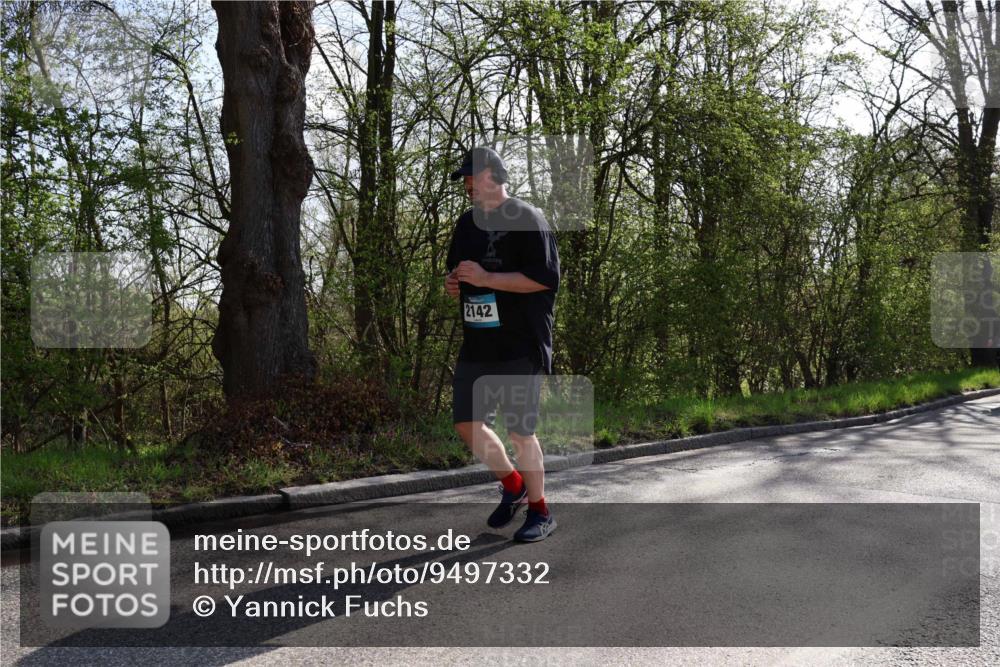 12.04.2026 - 45. Internationalen Wilhelmsburger Insellauf Yannick Fuchs http://msf.ph/oto/9497332 12.04.2026 10:54:44 Laufen 2142 meine-sportfotos.de