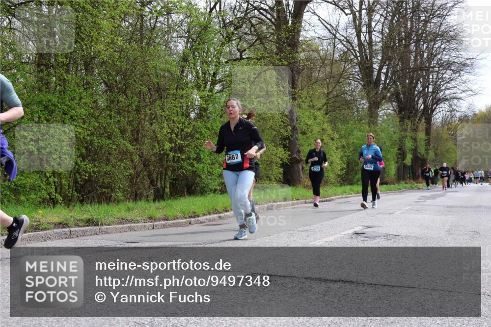 12.04.2026 - 45. Internationalen Wilhelmsburger Insellauf Yannick Fuchs http://msf.ph/oto/9497348 12.04.2026 13:09:21 Laufen 3667, 4708, 5505 meine-sportfotos.de