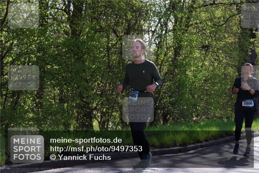 12.04.2026 - 45. Internationalen Wilhelmsburger Insellauf Yannick Fuchs http://msf.ph/oto/9497353 12.04.2026 10:54:48 Laufen 4485, 5806 meine-sportfotos.de