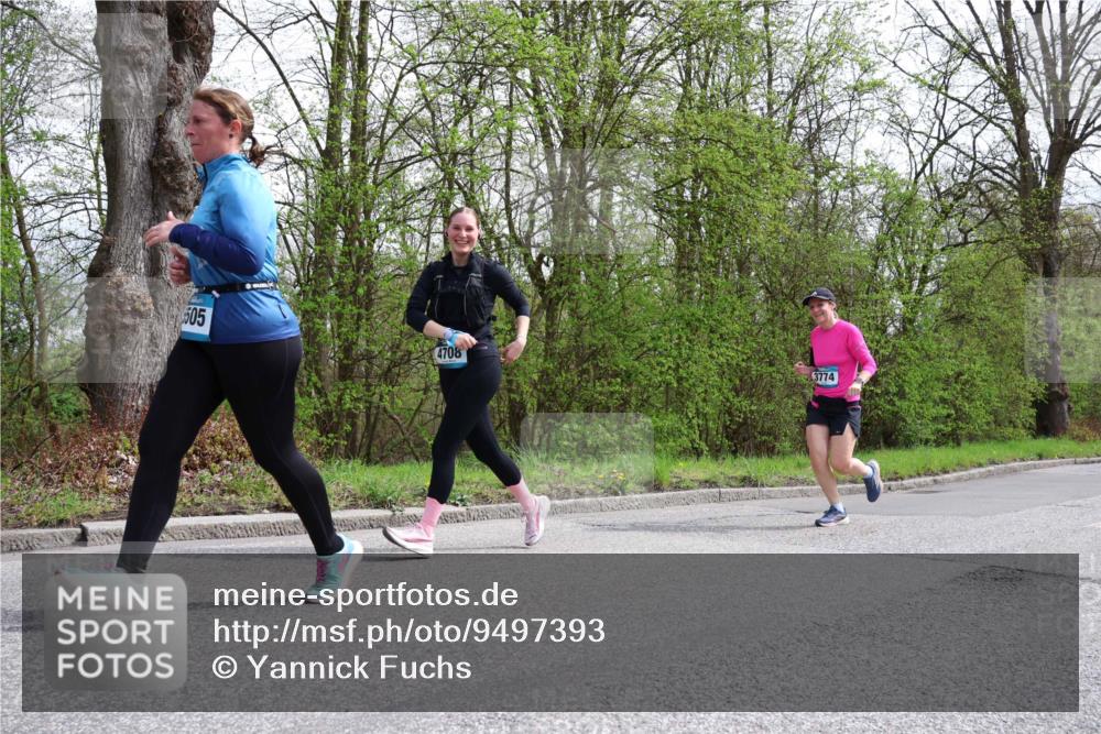 12.04.2026 - 45. Internationalen Wilhelmsburger Insellauf Yannick Fuchs http://msf.ph/oto/9497393 12.04.2026 13:09:26 Laufen 505, 4708, 3774 meine-sportfotos.de