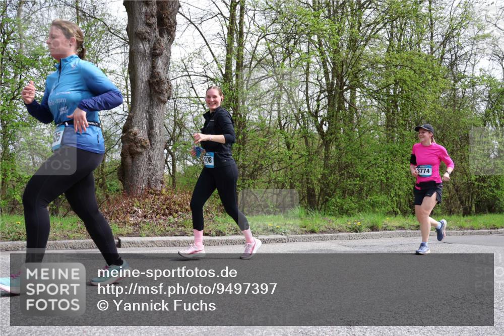 12.04.2026 - 45. Internationalen Wilhelmsburger Insellauf Yannick Fuchs http://msf.ph/oto/9497397 12.04.2026 13:09:27 Laufen 05, 4708, 3774 meine-sportfotos.de
