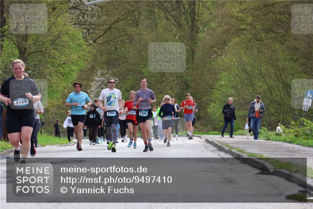 12.04.2026 - 45. Internationalen Wilhelmsburger Insellauf Yannick Fuchs http://msf.ph/oto/9497410 12.04.2026 13:09:32 Laufen 3720, 746, 5356, 50, 5304, 5355, 509, 4751, 41 meine-sportfotos.de