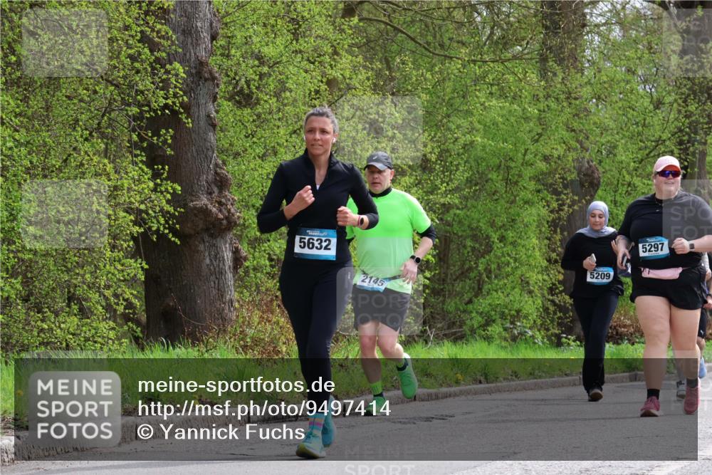 12.04.2026 - 45. Internationalen Wilhelmsburger Insellauf Yannick Fuchs http://msf.ph/oto/9497414 12.04.2026 13:09:34 Laufen 5632, 2145, 5209, 5297 meine-sportfotos.de