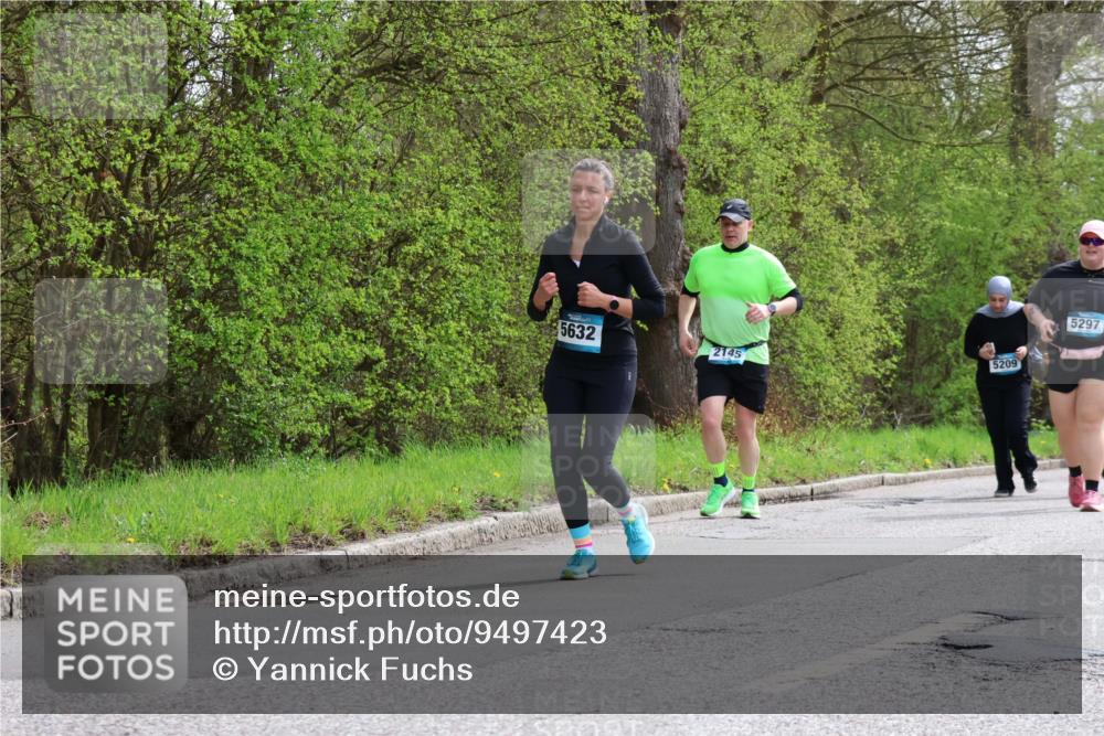 12.04.2026 - 45. Internationalen Wilhelmsburger Insellauf Yannick Fuchs http://msf.ph/oto/9497423 12.04.2026 13:09:35 Laufen 5632, 2145, 5209, 5297 meine-sportfotos.de
