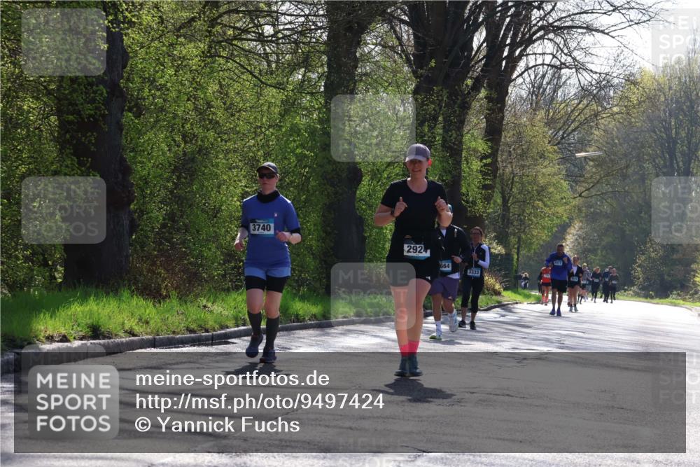 12.04.2026 - 45. Internationalen Wilhelmsburger Insellauf Yannick Fuchs http://msf.ph/oto/9497424 12.04.2026 10:54:57 Laufen 3740, 2924, 664, 3333, 4077 meine-sportfotos.de