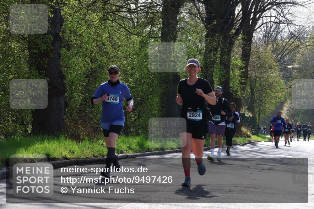 12.04.2026 - 45. Internationalen Wilhelmsburger Insellauf Yannick Fuchs http://msf.ph/oto/9497426 12.04.2026 10:54:57 Laufen 3740, 2924, 3664, 3333, 4977, 4949 meine-sportfotos.de