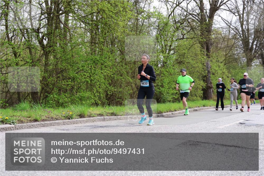 12.04.2026 - 45. Internationalen Wilhelmsburger Insellauf Yannick Fuchs http://msf.ph/oto/9497431 12.04.2026 13:09:37 Laufen 5632, 5297, 5209, 12, 3720 meine-sportfotos.de