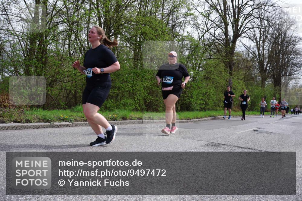 12.04.2026 - 45. Internationalen Wilhelmsburger Insellauf Yannick Fuchs http://msf.ph/oto/9497472 12.04.2026 13:09:42 Laufen 20, 5297 meine-sportfotos.de
