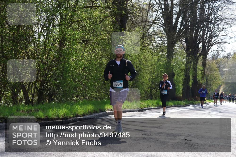 12.04.2026 - 45. Internationalen Wilhelmsburger Insellauf Yannick Fuchs http://msf.ph/oto/9497485 12.04.2026 10:55:03 Laufen 3664, 3333, 497 meine-sportfotos.de