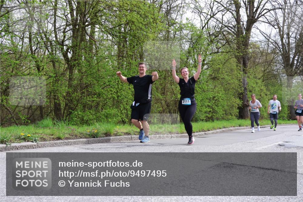 12.04.2026 - 45. Internationalen Wilhelmsburger Insellauf Yannick Fuchs http://msf.ph/oto/9497495 12.04.2026 13:09:45 Laufen 2111, 5355 meine-sportfotos.de
