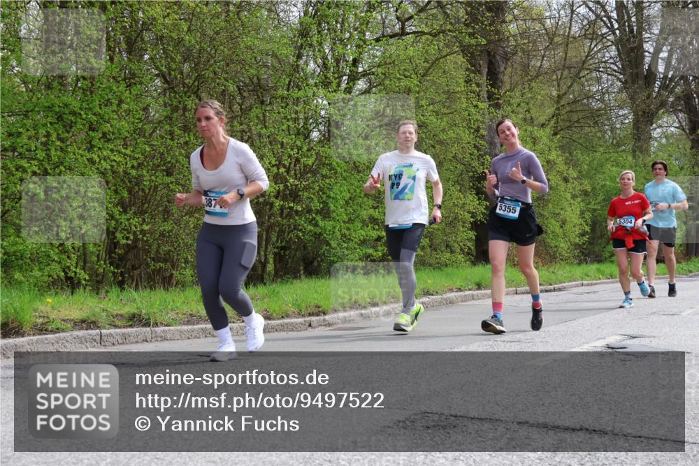 12.04.2026 - 45. Internationalen Wilhelmsburger Insellauf Yannick Fuchs http://msf.ph/oto/9497522 12.04.2026 13:09:48 Laufen 387, 89, 5355, 5304 meine-sportfotos.de