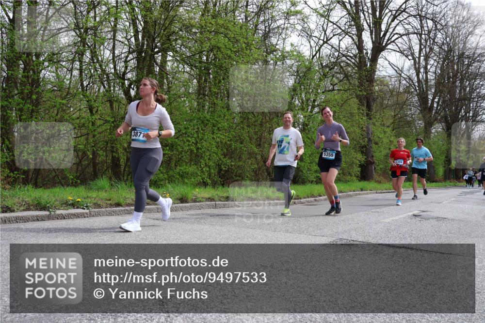 12.04.2026 - 45. Internationalen Wilhelmsburger Insellauf Yannick Fuchs http://msf.ph/oto/9497533 12.04.2026 13:09:49 Laufen 387, 5355, 5304 meine-sportfotos.de