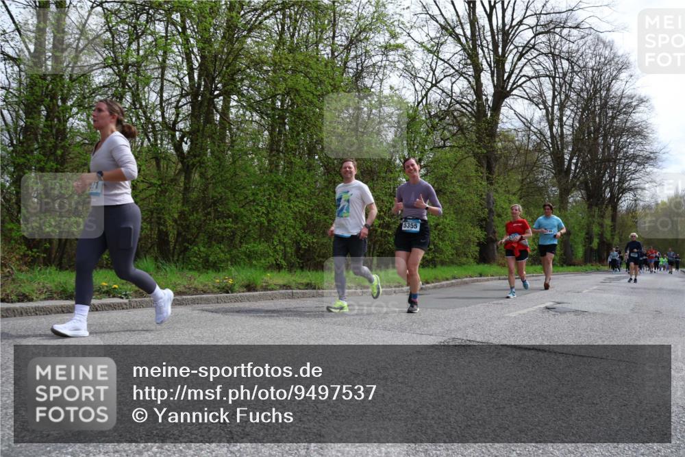 12.04.2026 - 45. Internationalen Wilhelmsburger Insellauf Yannick Fuchs http://msf.ph/oto/9497537 12.04.2026 13:09:49 Laufen 5355 meine-sportfotos.de