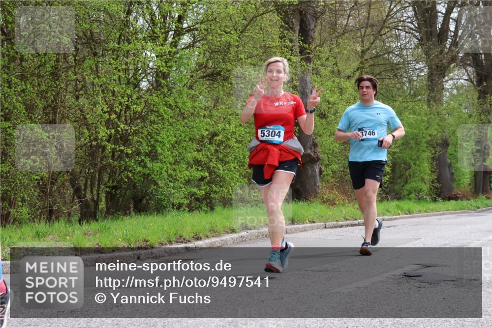 12.04.2026 - 45. Internationalen Wilhelmsburger Insellauf Yannick Fuchs http://msf.ph/oto/9497541 12.04.2026 13:09:50 Laufen 5304, 3746 meine-sportfotos.de