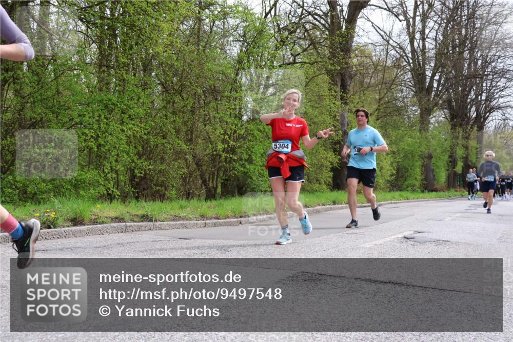 12.04.2026 - 45. Internationalen Wilhelmsburger Insellauf Yannick Fuchs http://msf.ph/oto/9497548 12.04.2026 13:09:51 Laufen 5304 meine-sportfotos.de