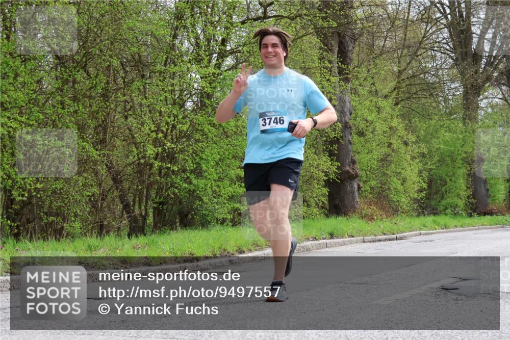 12.04.2026 - 45. Internationalen Wilhelmsburger Insellauf Yannick Fuchs http://msf.ph/oto/9497557 12.04.2026 13:09:52 Laufen 3746 meine-sportfotos.de