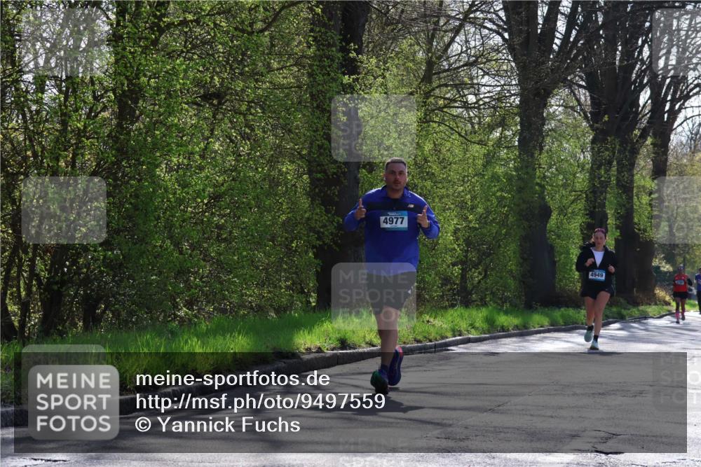12.04.2026 - 45. Internationalen Wilhelmsburger Insellauf Yannick Fuchs http://msf.ph/oto/9497559 12.04.2026 10:55:12 Laufen 4977, 4949 meine-sportfotos.de