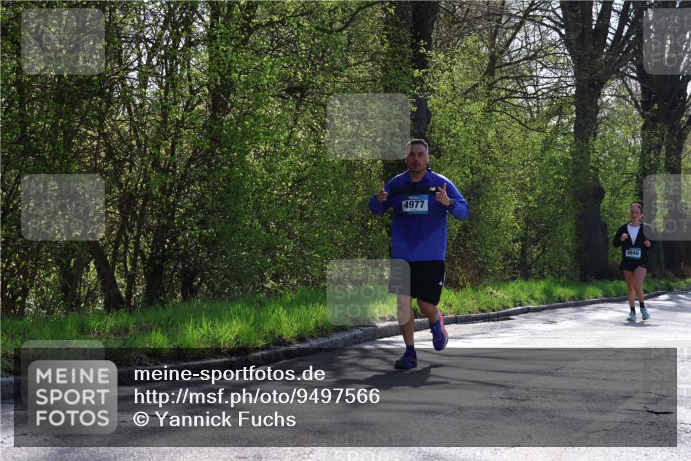 12.04.2026 - 45. Internationalen Wilhelmsburger Insellauf Yannick Fuchs http://msf.ph/oto/9497566 12.04.2026 10:55:12 Laufen 4977, 4949 meine-sportfotos.de