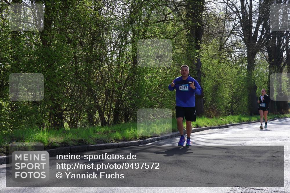 12.04.2026 - 45. Internationalen Wilhelmsburger Insellauf Yannick Fuchs http://msf.ph/oto/9497572 12.04.2026 10:55:13 Laufen 4977, 4949 meine-sportfotos.de