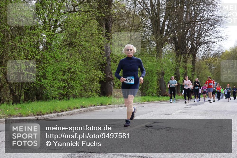 12.04.2026 - 45. Internationalen Wilhelmsburger Insellauf Yannick Fuchs http://msf.ph/oto/9497581 12.04.2026 13:09:54 Laufen 4751 meine-sportfotos.de
