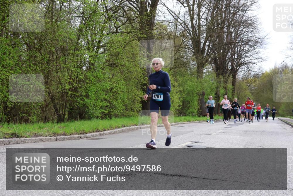 12.04.2026 - 45. Internationalen Wilhelmsburger Insellauf Yannick Fuchs http://msf.ph/oto/9497586 12.04.2026 13:09:55 Laufen 4751 meine-sportfotos.de