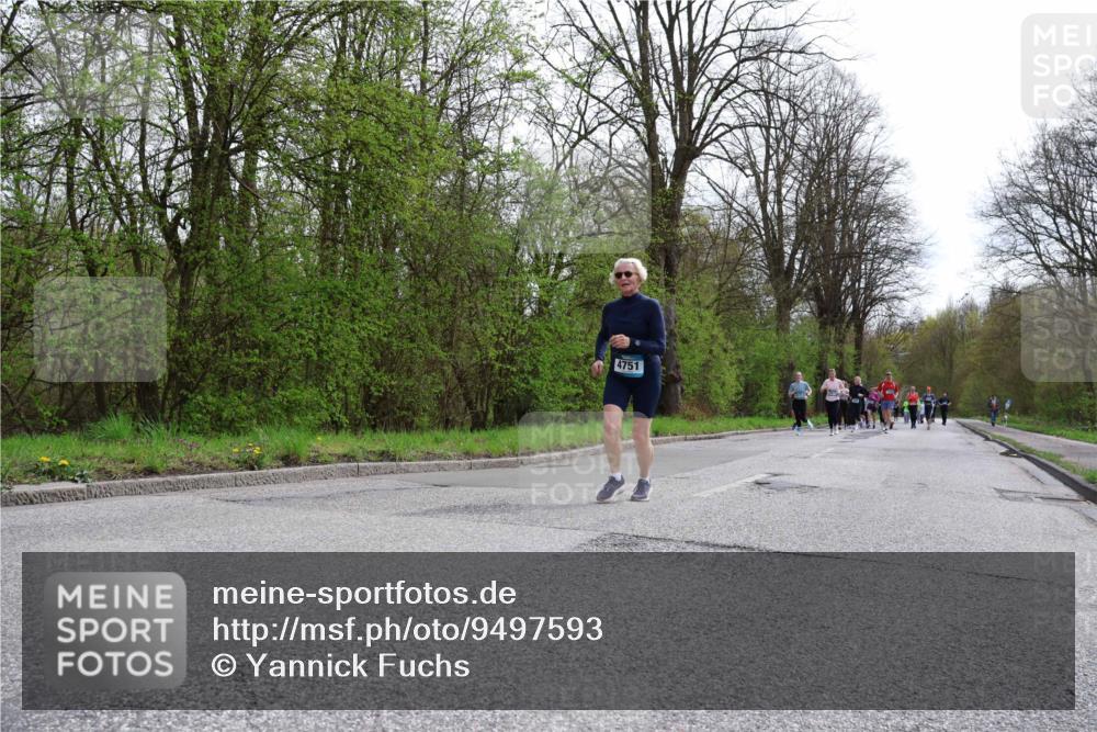 12.04.2026 - 45. Internationalen Wilhelmsburger Insellauf Yannick Fuchs http://msf.ph/oto/9497593 12.04.2026 13:09:55 Laufen 4751 meine-sportfotos.de