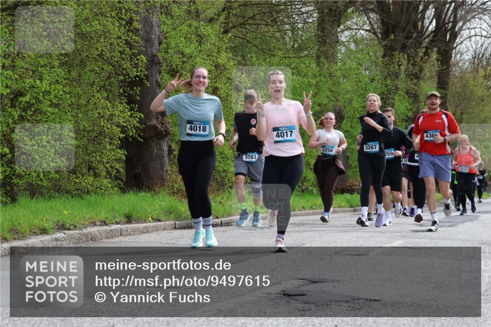 12.04.2026 - 45. Internationalen Wilhelmsburger Insellauf Yannick Fuchs http://msf.ph/oto/9497615 12.04.2026 13:09:59 Laufen 4018, 3783, 4017, 436, 3258, 3267, 259, 4, 50, 2012 meine-sportfotos.de
