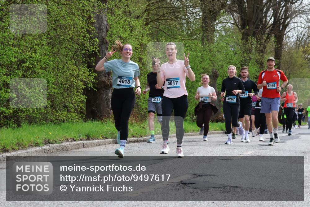 12.04.2026 - 45. Internationalen Wilhelmsburger Insellauf Yannick Fuchs http://msf.ph/oto/9497617 12.04.2026 13:09:59 Laufen 4018, 3783, 4017, 3259, 3258, 3267, 4365, 2012 meine-sportfotos.de