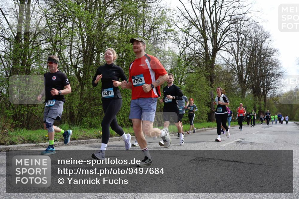 12.04.2026 - 45. Internationalen Wilhelmsburger Insellauf Yannick Fuchs http://msf.ph/oto/9497684 12.04.2026 13:10:05 Laufen 3783, 3267, 4365, 3259, 410, 4292, 2012 meine-sportfotos.de