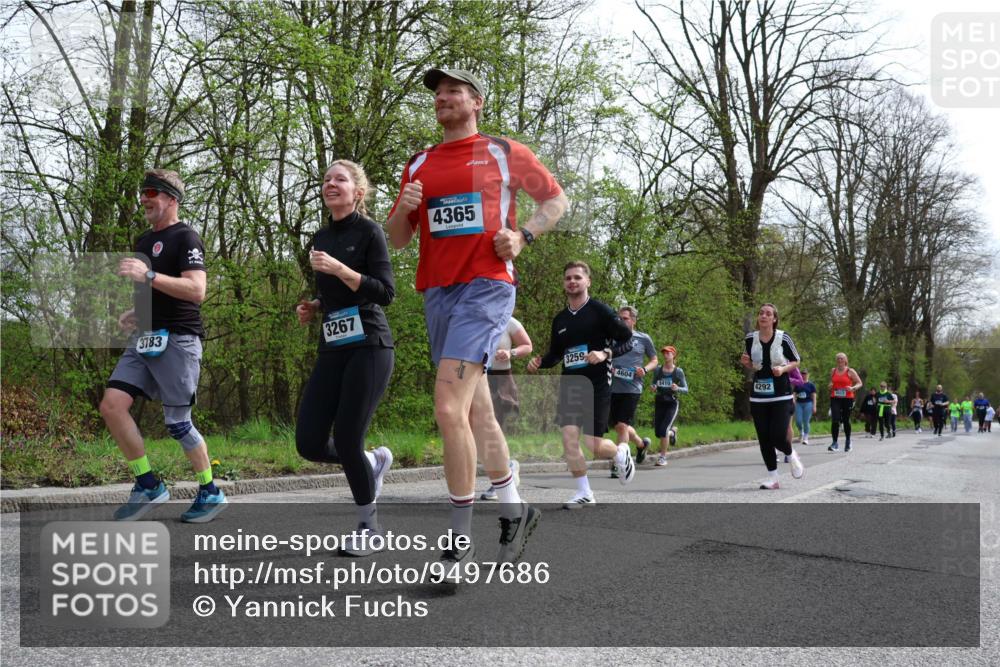 12.04.2026 - 45. Internationalen Wilhelmsburger Insellauf Yannick Fuchs http://msf.ph/oto/9497686 12.04.2026 13:10:05 Laufen 3783, 3267, 4365, 3259, 4604, 3410, 4292, 2012 meine-sportfotos.de