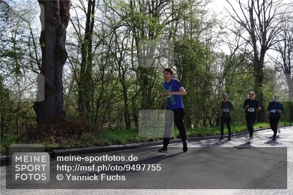 12.04.2026 - 45. Internationalen Wilhelmsburger Insellauf Yannick Fuchs http://msf.ph/oto/9497755 12.04.2026 10:55:35 Laufen 3005, 2699 meine-sportfotos.de
