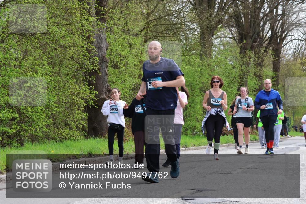 12.04.2026 - 45. Internationalen Wilhelmsburger Insellauf Yannick Fuchs http://msf.ph/oto/9497762 12.04.2026 13:10:14 Laufen 5092, 508, 5622, 280, 2803 meine-sportfotos.de