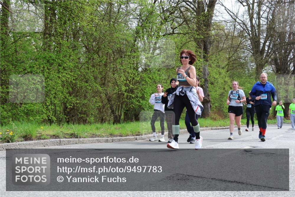 12.04.2026 - 45. Internationalen Wilhelmsburger Insellauf Yannick Fuchs http://msf.ph/oto/9497783 12.04.2026 13:10:18 Laufen 5092, 5, 5622, 2802, 4016, 2803, 5171 meine-sportfotos.de