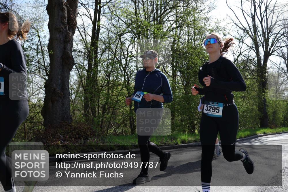 12.04.2026 - 45. Internationalen Wilhelmsburger Insellauf Yannick Fuchs http://msf.ph/oto/9497787 12.04.2026 10:55:38 Laufen 69, 3295 meine-sportfotos.de