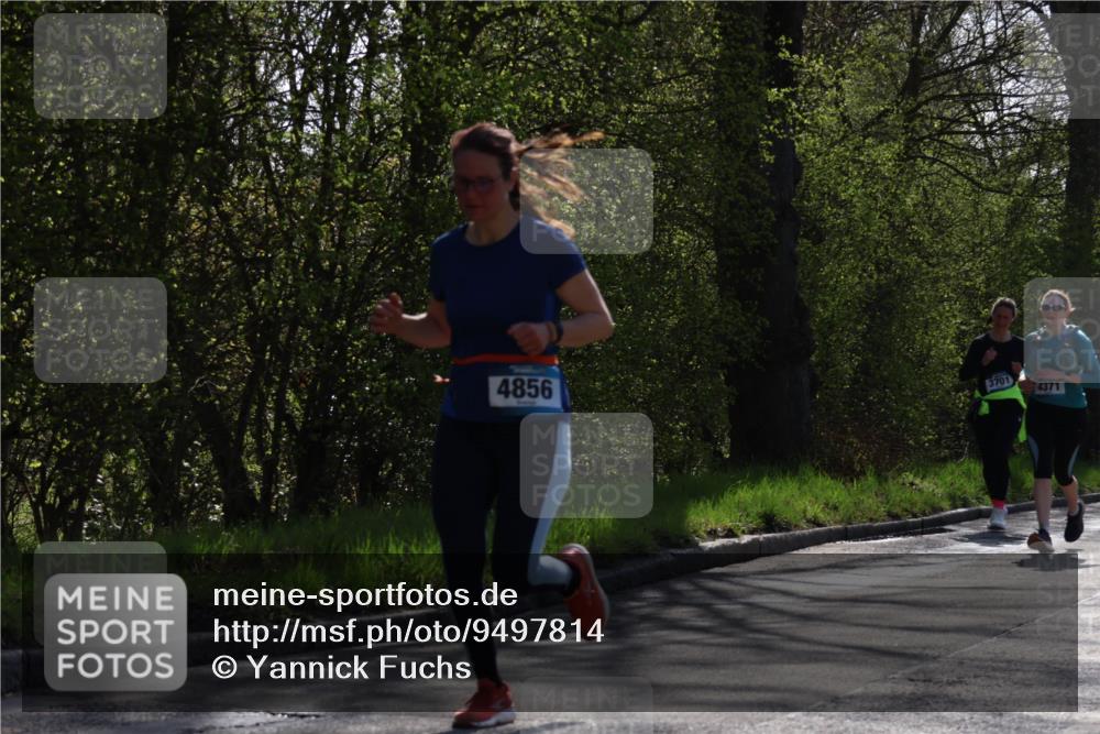 12.04.2026 - 45. Internationalen Wilhelmsburger Insellauf Yannick Fuchs http://msf.ph/oto/9497814 12.04.2026 10:55:42 Laufen 4856, 3701, 4371 meine-sportfotos.de