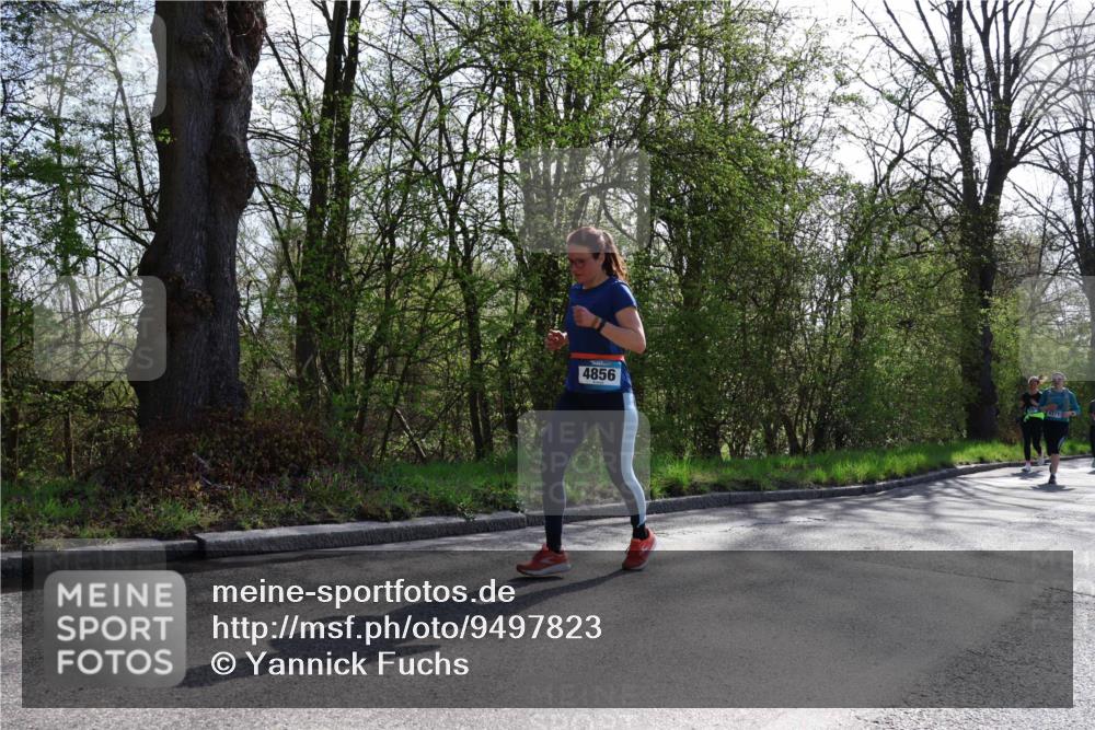 12.04.2026 - 45. Internationalen Wilhelmsburger Insellauf Yannick Fuchs http://msf.ph/oto/9497823 12.04.2026 10:55:43 Laufen 4856 meine-sportfotos.de