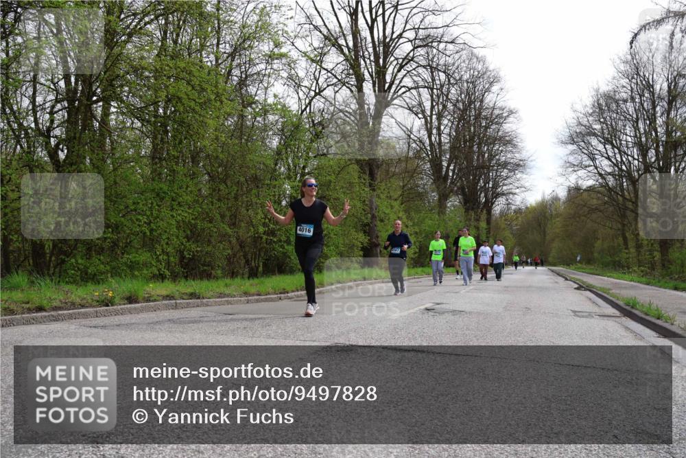 12.04.2026 - 45. Internationalen Wilhelmsburger Insellauf Yannick Fuchs http://msf.ph/oto/9497828 12.04.2026 13:10:23 Laufen 4016 meine-sportfotos.de