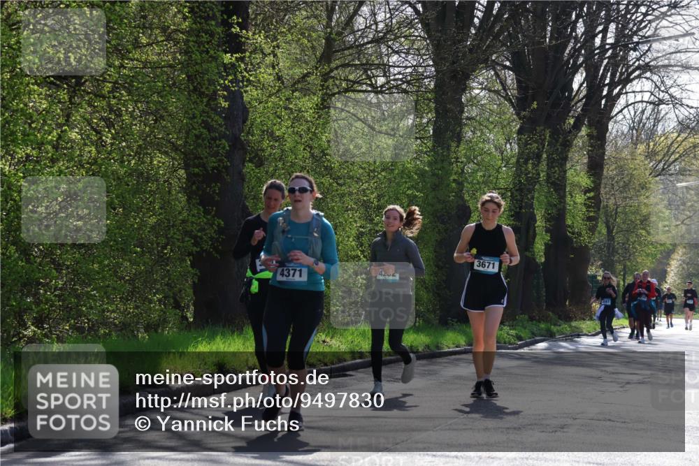12.04.2026 - 45. Internationalen Wilhelmsburger Insellauf Yannick Fuchs http://msf.ph/oto/9497830 12.04.2026 10:55:44 Laufen 4371, 4252, 3671, 4081 meine-sportfotos.de