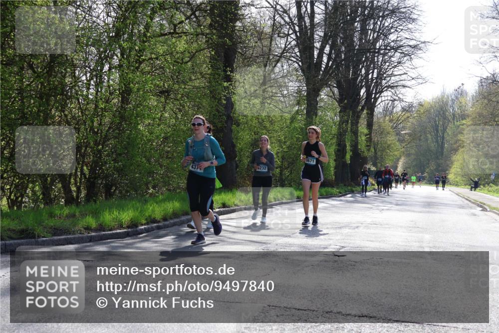 12.04.2026 - 45. Internationalen Wilhelmsburger Insellauf Yannick Fuchs http://msf.ph/oto/9497840 12.04.2026 10:55:45 Laufen 437, 4232, 3671 meine-sportfotos.de