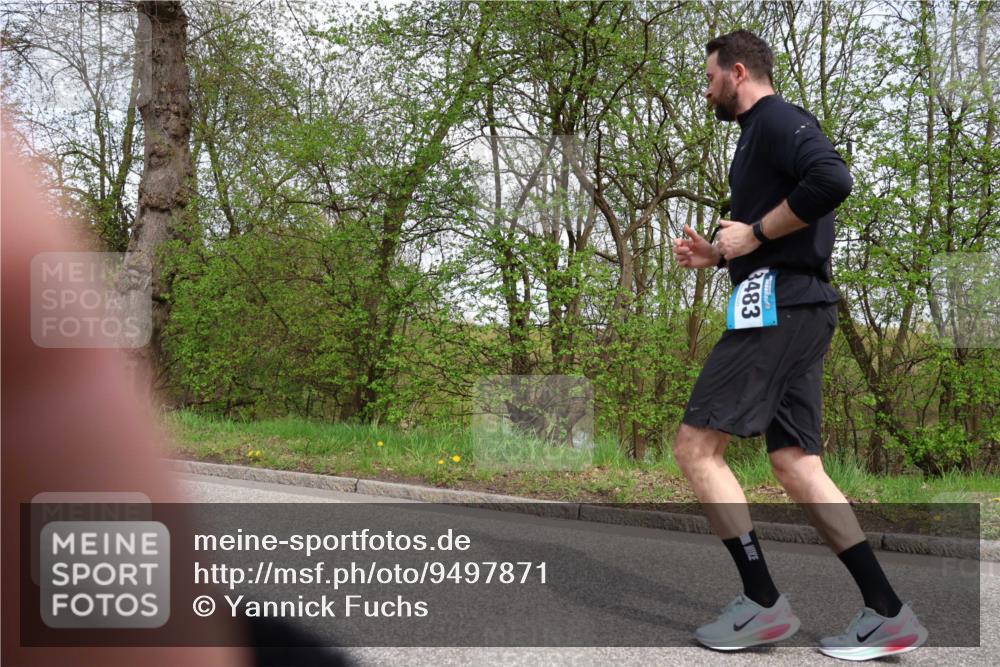 12.04.2026 - 45. Internationalen Wilhelmsburger Insellauf Yannick Fuchs http://msf.ph/oto/9497871 12.04.2026 13:10:32 Laufen 3483 meine-sportfotos.de