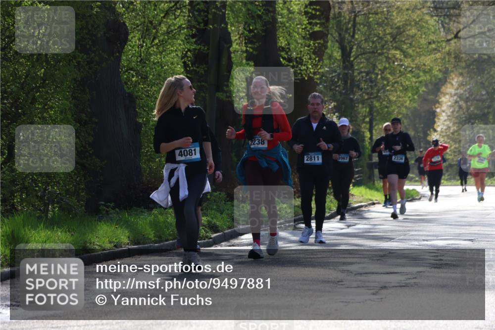 12.04.2026 - 45. Internationalen Wilhelmsburger Insellauf Yannick Fuchs http://msf.ph/oto/9497881 12.04.2026 10:55:50 Laufen 2238, 4081, 2811, 3967, 2336 meine-sportfotos.de