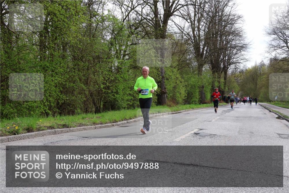12.04.2026 - 45. Internationalen Wilhelmsburger Insellauf Yannick Fuchs http://msf.ph/oto/9497888 12.04.2026 13:10:45 Laufen 4431 meine-sportfotos.de