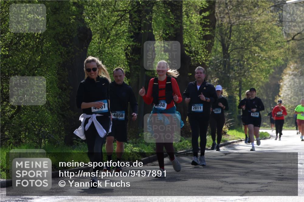 12.04.2026 - 45. Internationalen Wilhelmsburger Insellauf Yannick Fuchs http://msf.ph/oto/9497891 12.04.2026 10:55:51 Laufen 4851, 4956, 238, 2811, 3967, 2336 meine-sportfotos.de